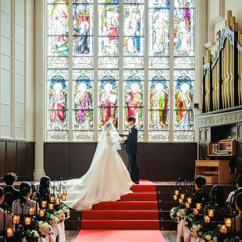 フラワーガールが結婚式をかわいく笑顔いっぱいに♡ | 神戸旧