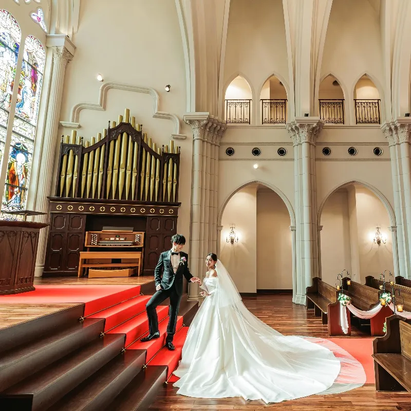 ダウンスタイルで華やかに☆彡】 | 神戸旧居留地の結婚式場 - 神戸