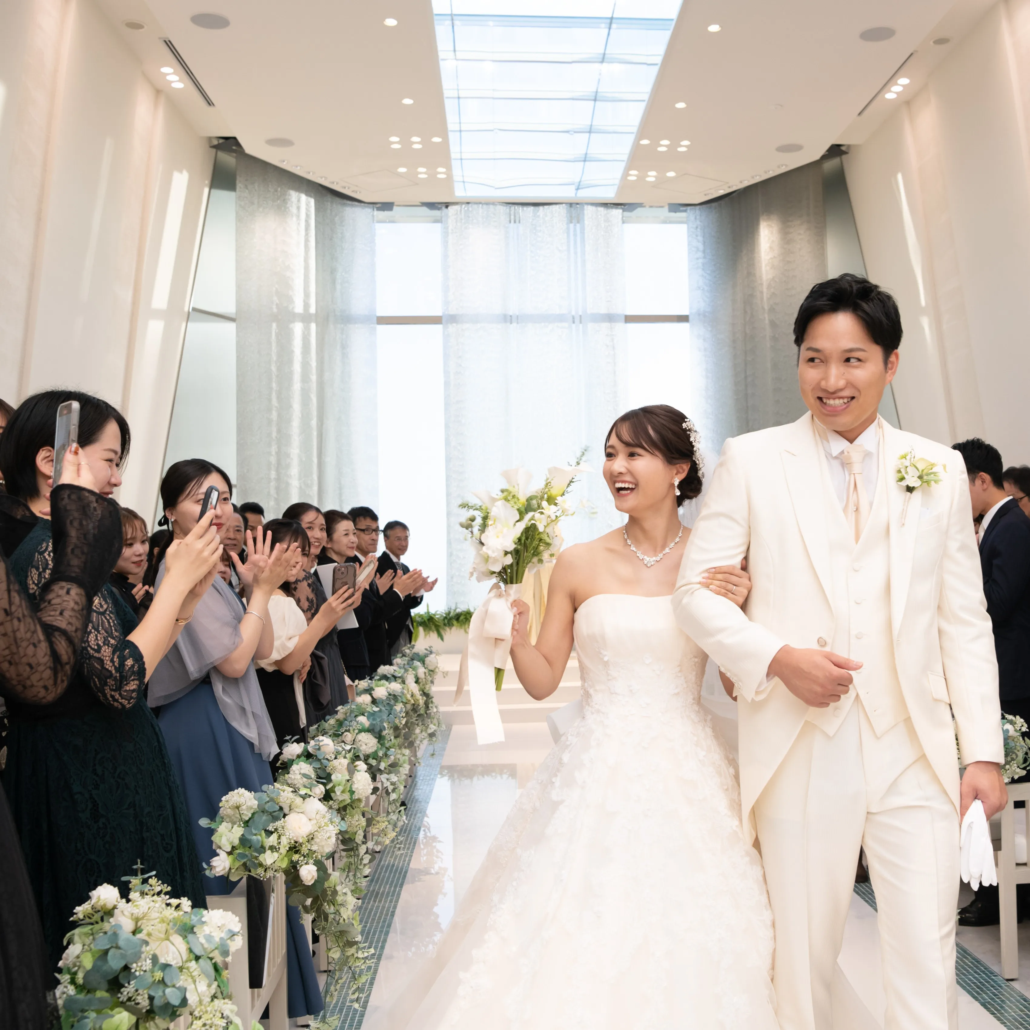 130名party】『laugh & rough』 | ウエディングレポート | ザ