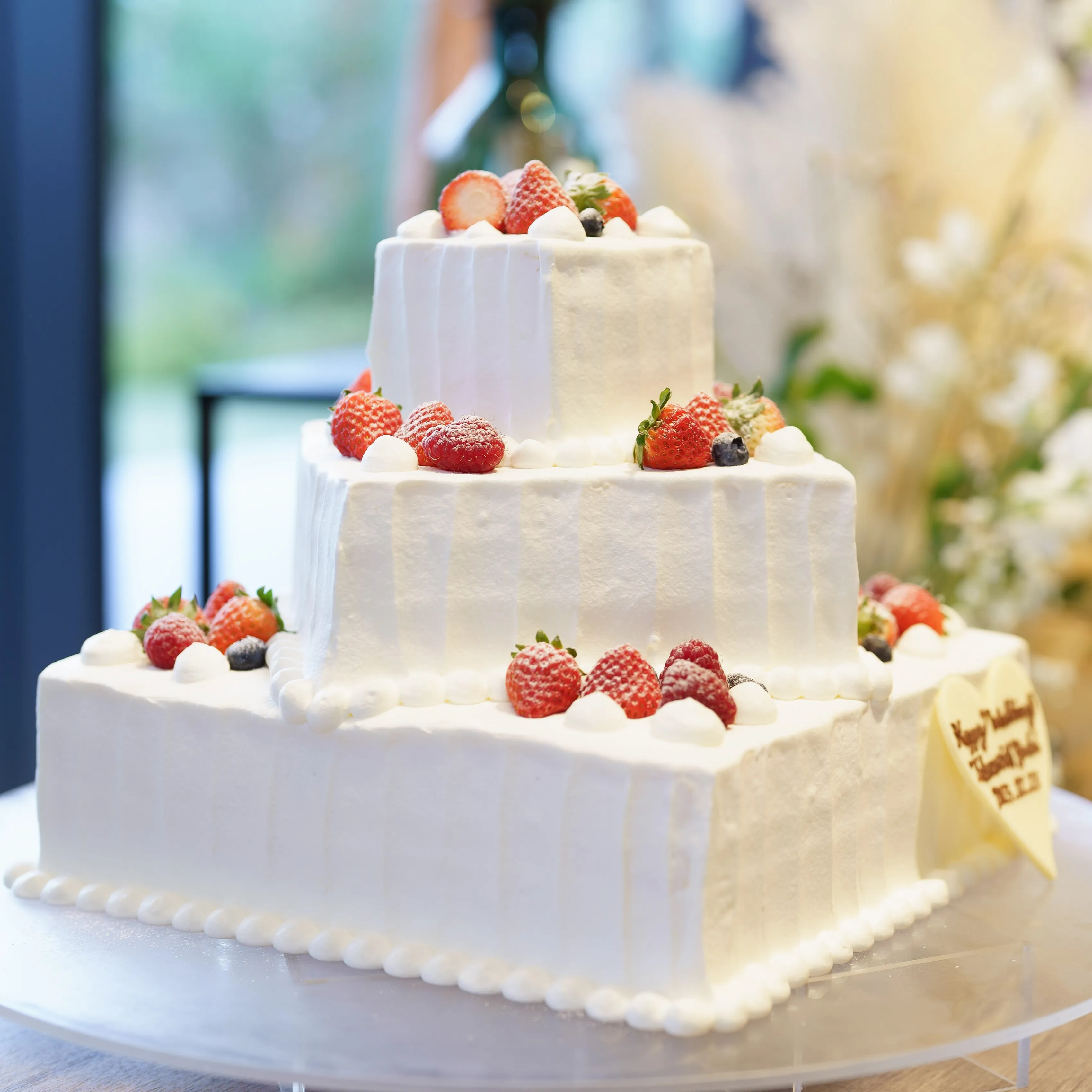 ◇オリジナルのウエディングケーキ特集◇ | スタッフブログ | ザ