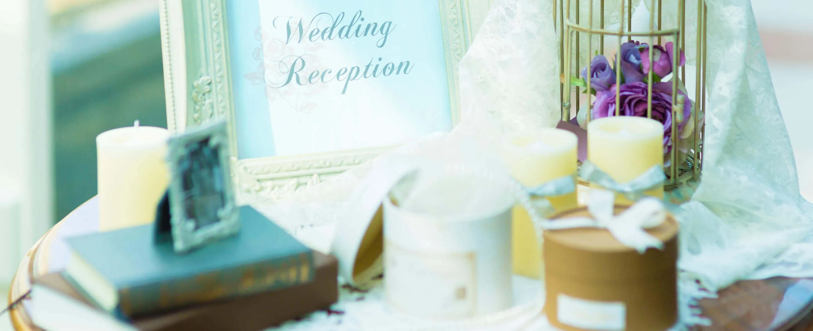 待合室のウェディングアイテム