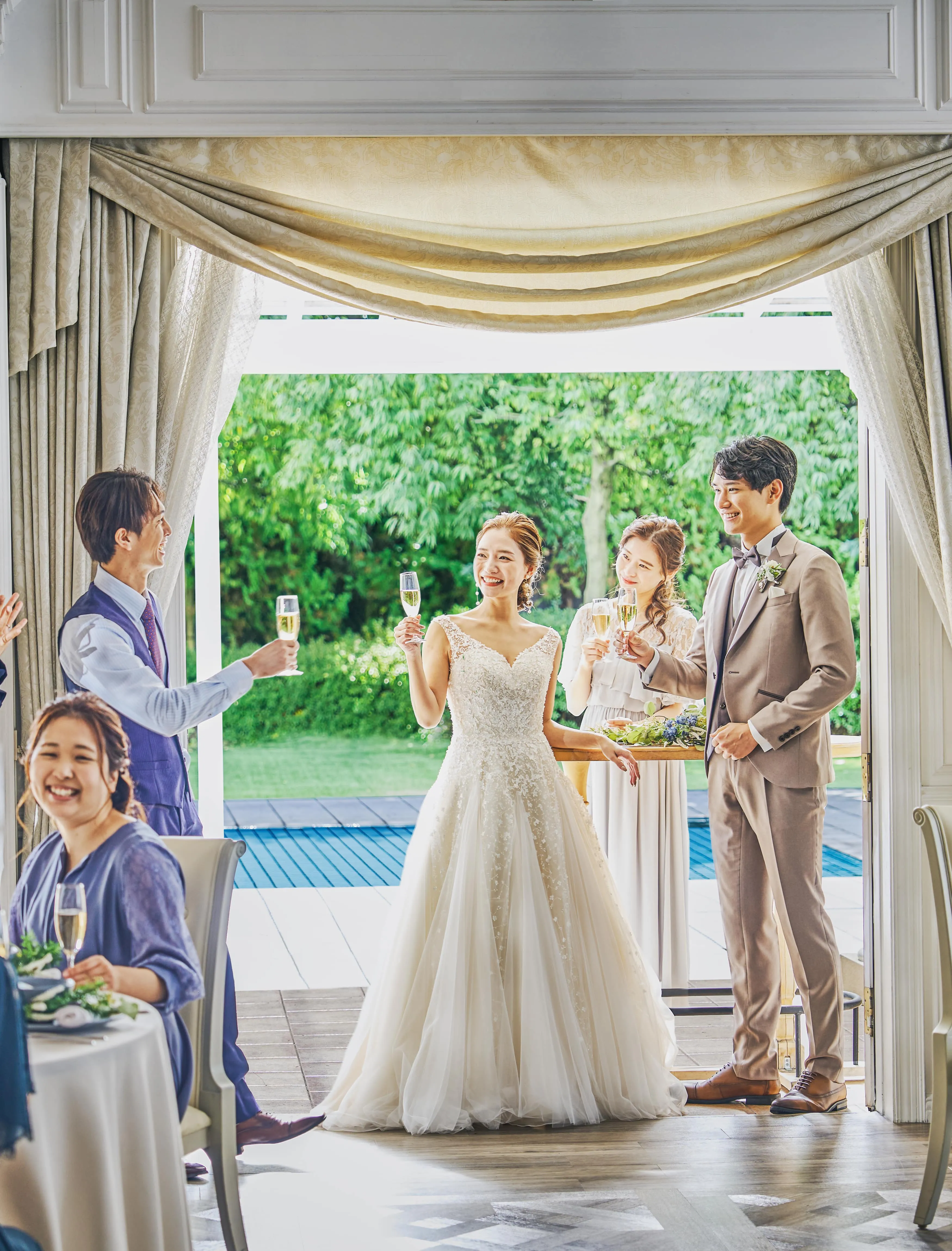 長野県松本市の結婚式場 | ガーデン付き貸切ウェディング【公式】ラ